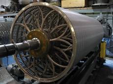 Paper Forming Machine